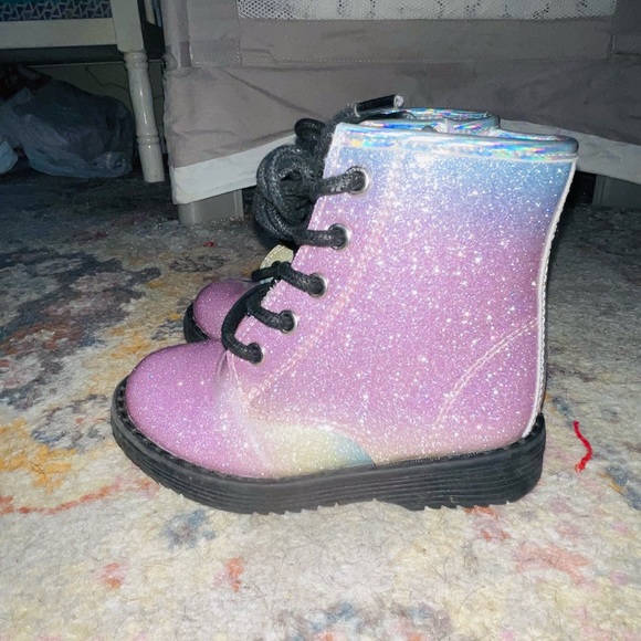 Rainbow glitter boots toddler girls size 6 - Picture 2 of 5